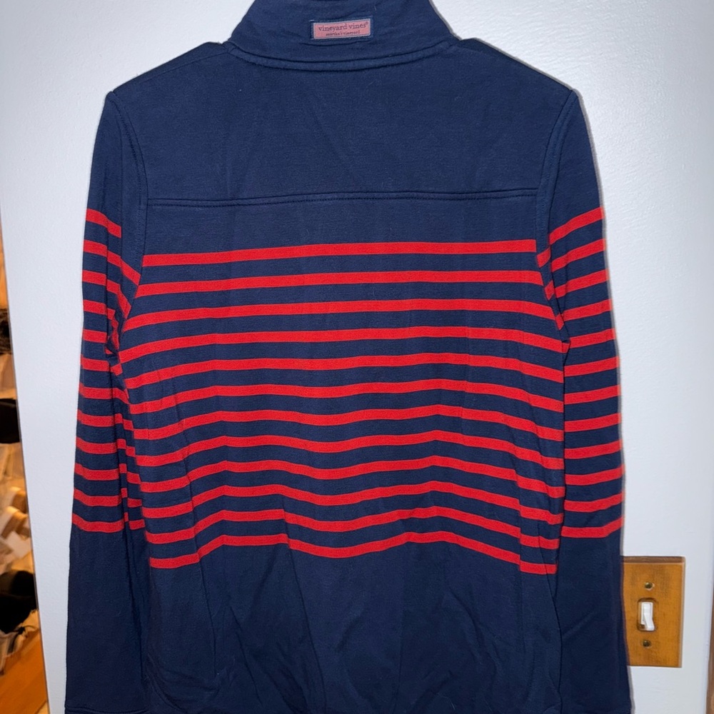 Vineyard Vines Navy and Red Striped Men's Sweater